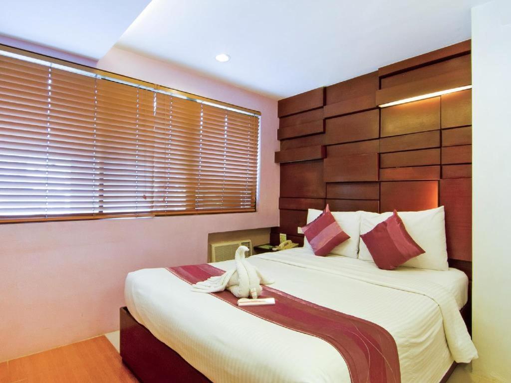 Acl Suites Cidade Quezon Exterior foto