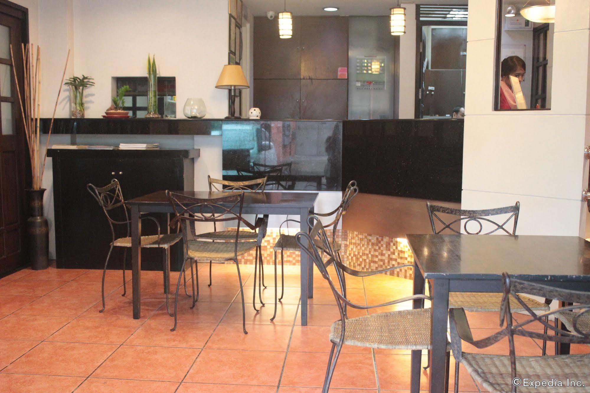Acl Suites Cidade Quezon Exterior foto