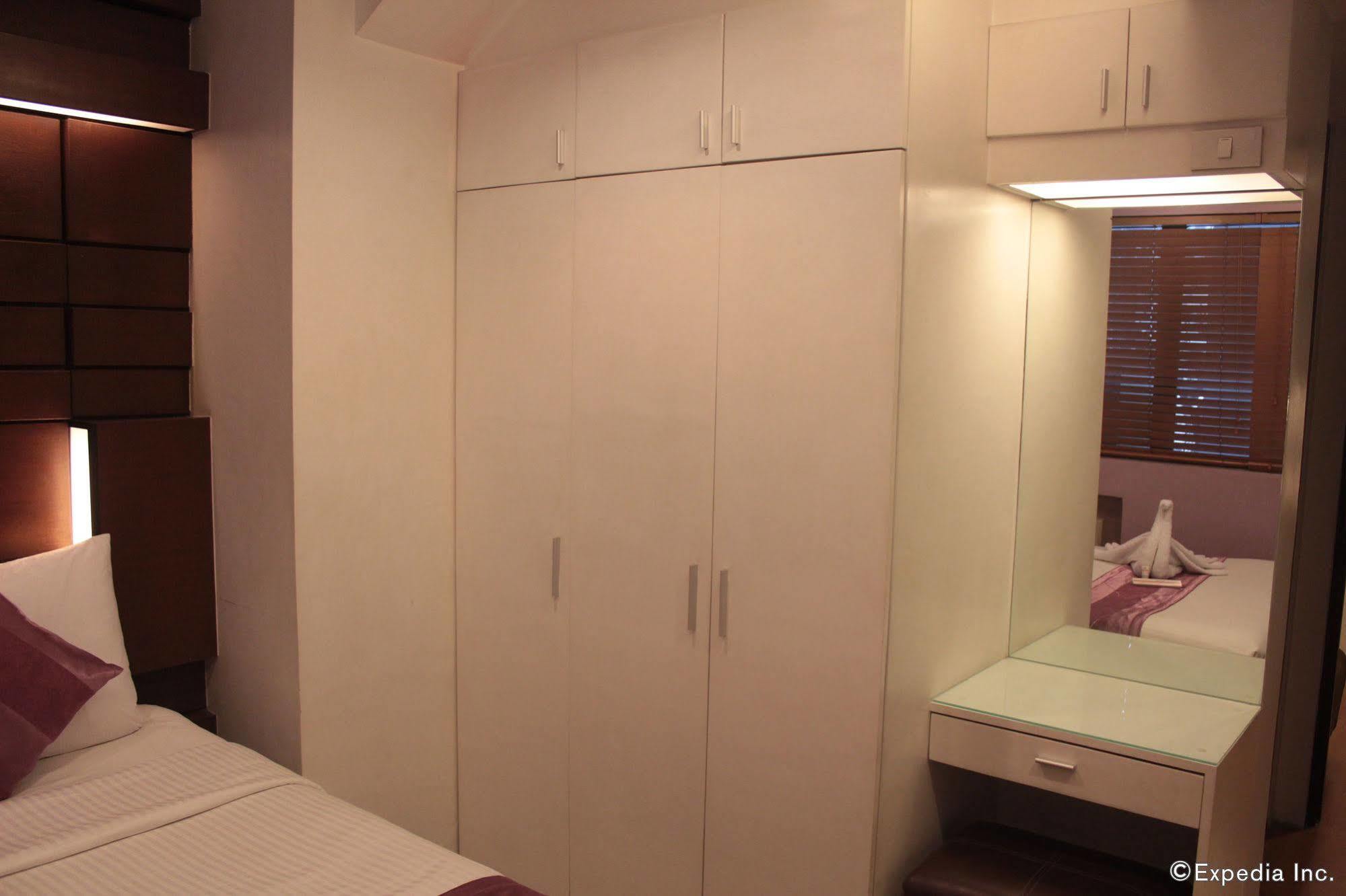 Acl Suites Cidade Quezon Exterior foto